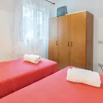 Casa Sole Rosso Apartment *