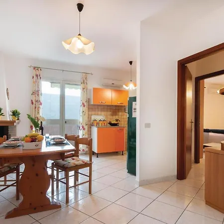 Casa Sole Rosso 부게루