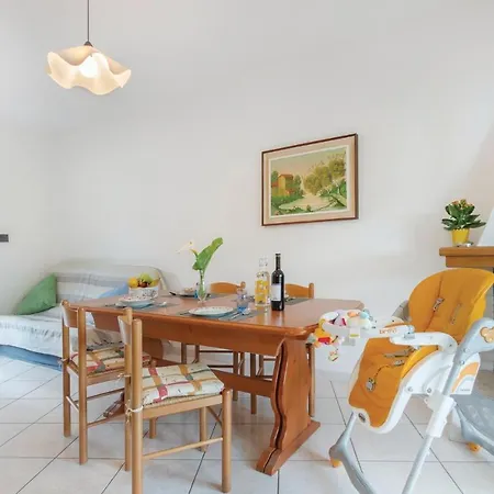 Casa Sole Rosso Apartment *